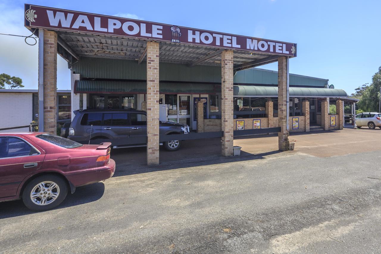 Walpole Hotel Motel Exterior foto